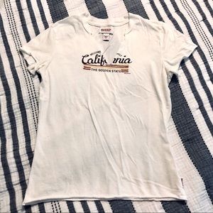 HOLLISTER California Graphic Tee. Size Large.